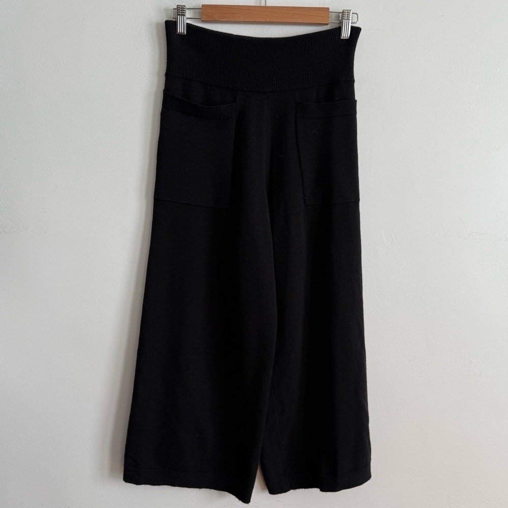 Wilfred Cropped Black Wide-Leg Knit Pants